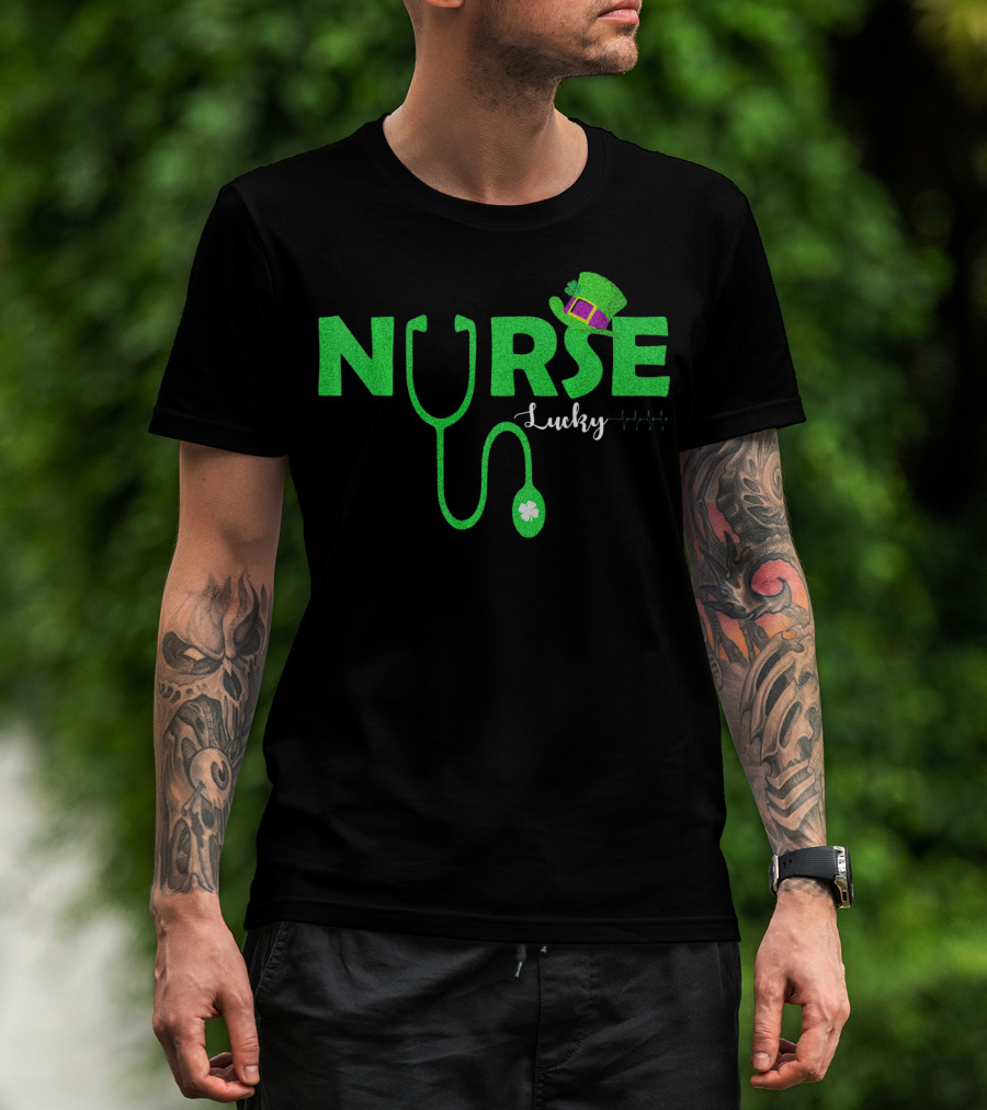 Lucky Nurse St. Patrick's Day With Shamrock Stethoscope And Leprechaun Hat T-Shirt