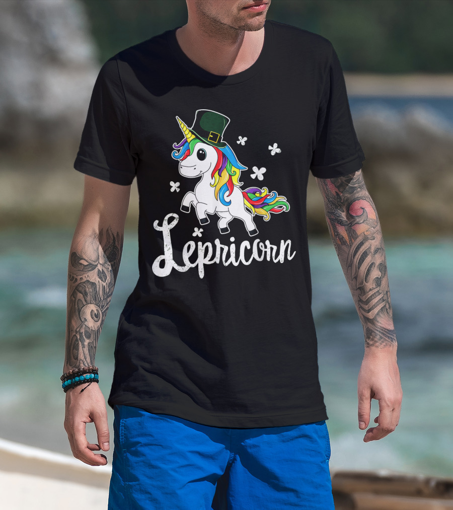 Lepricorn St Patricks Day Unicorn With Rainbow Mane And Leprechaun Hat T-Shirt