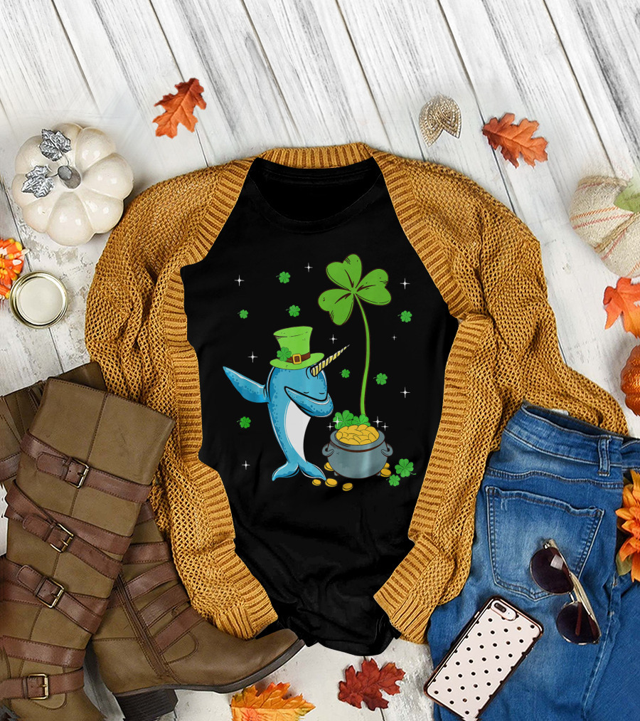 Shamrock Leprechaun Narwhal with Pot of Gold St Patricks T-Shirt