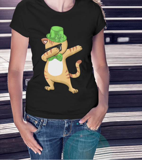 Dabbing Cat St Patricks Day Leprechaun Green Hat Clover Bow Tie T-Shirt