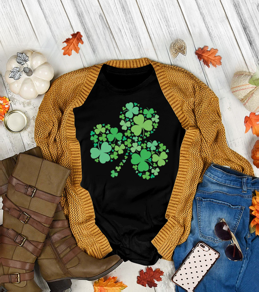 Shamrocks Clover Design St. Patricks Day T-Shirt