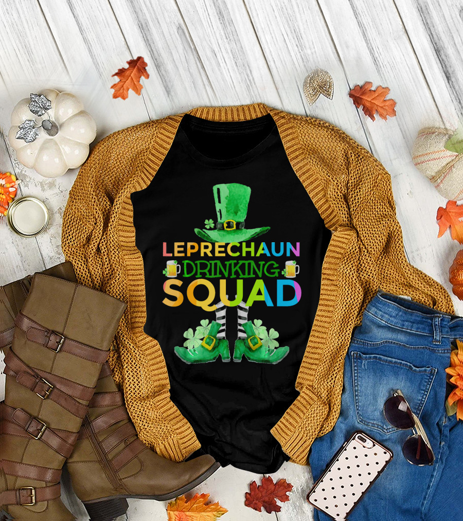 Leprechaun Drinking Squad Beer Rainbow Hat Clover Stripes T-Shirt