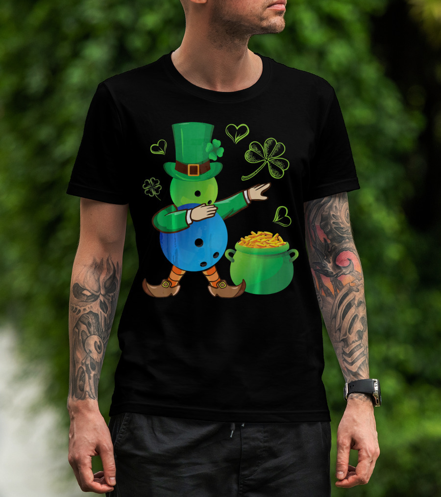 Pooling Leprechaun Dabbing With Gold Pot And Shamrocks T-Shirt