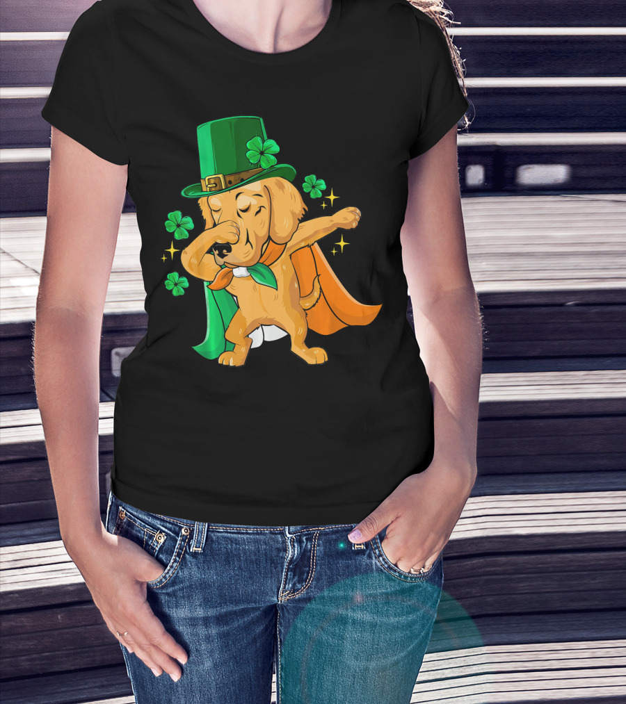 Golden Retriever Dabbing In Leprechaun Hat With Shamrock Cape T-Shirt