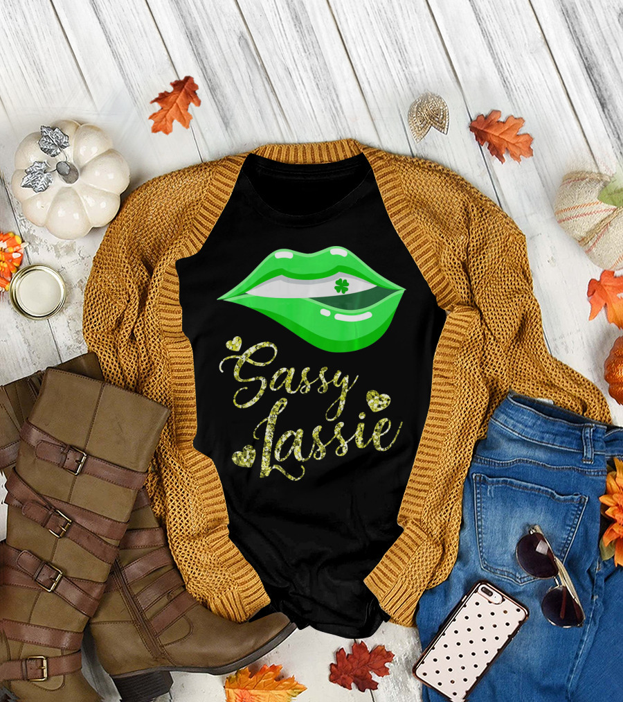 Sassy Lassie St Patricks Day Women Cute Lips Shamrock T-Shirt