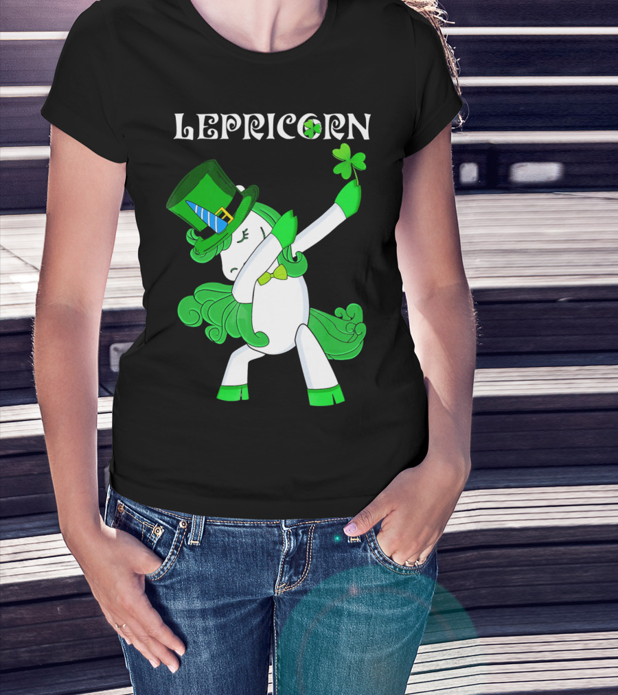 Lepricorn Funny Dabbing Cute Irish Unicorn With Shamrock T-Shirt