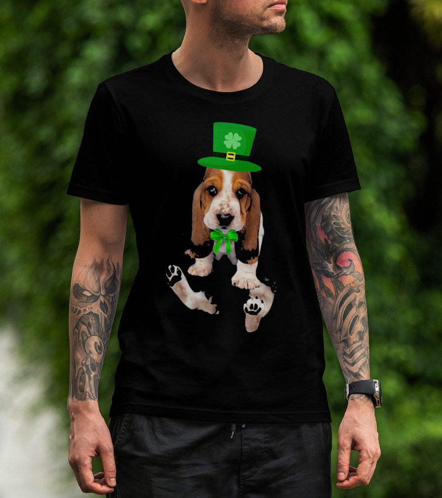 Basset Hound Puppy St. Patrick's Day Leprechaun Hat With Shamrock T-Shirt