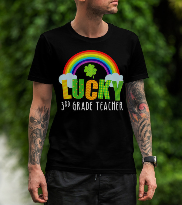 Lucky 3rd Grade Teacher St Patricks Rainbow Shamrock T-Shirt
