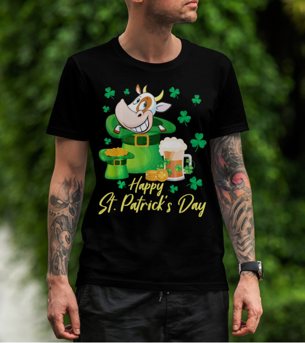 Happy St. Patrick's Day Cow Dancing In Leprechaun Hat With Gold Coins And Beer T-Shirt