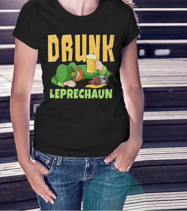 Drunk Leprechaun Holding Beer Mug And Whiskey Bottle T-Shirt