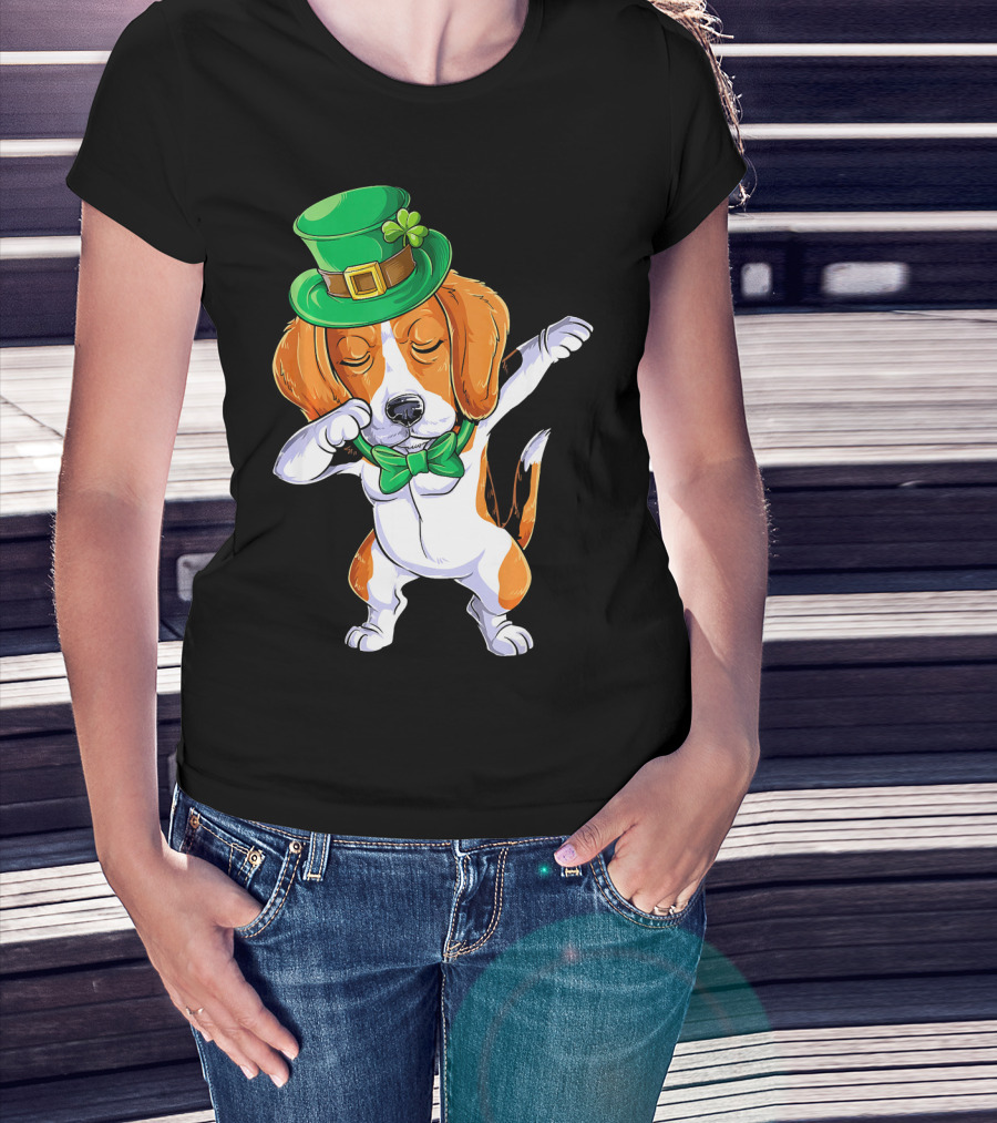Dabbing Beagle St Patricks Day Boys Leprechaun Hat Bow Tie Shamrock T-Shirt