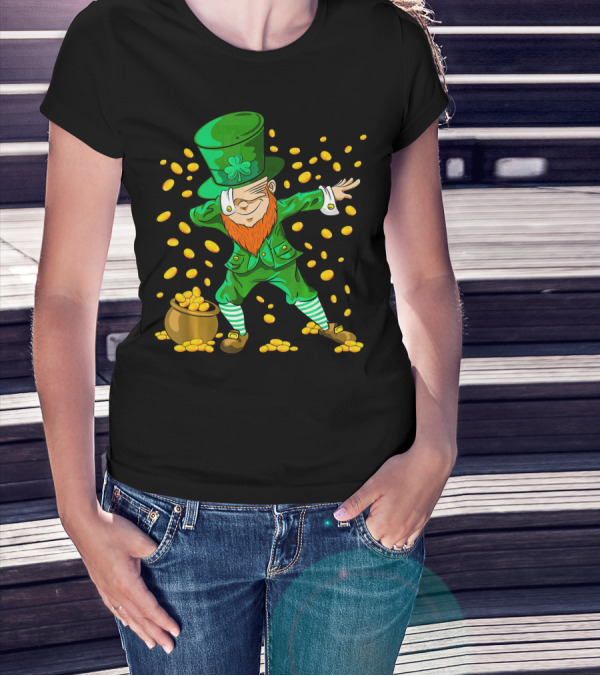 Dabbing Leprechaun With Gold Coins For St Patrick's Day T-Shirt
