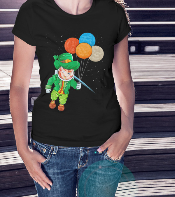 Leprechaun In Space St Patrick's Day Astronaut With Colorful Balloons T-Shirt