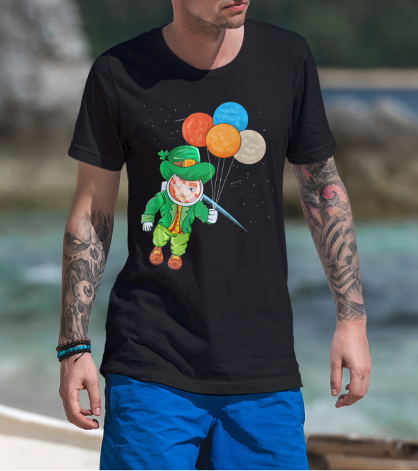 Leprechaun In Space St Patrick's Day Astronaut With Colorful Balloons T-Shirt