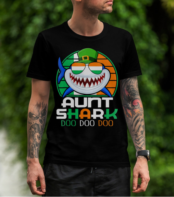 Aunt Shark Doo Doo Doo Funny St. Patrick's Day Irish Flag And Hat T-Shirt