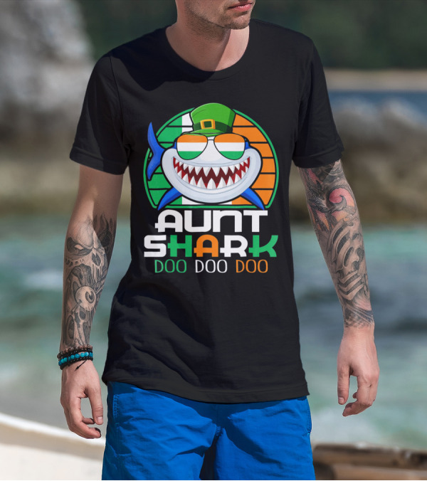 Aunt Shark Doo Doo Doo Funny St. Patrick's Day Irish Flag And Hat T-Shirt
