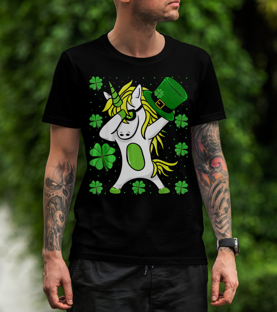 Funny Irish St Patricks Day Unicorn With Leprechaun Hat And Shamrocks T-Shirt