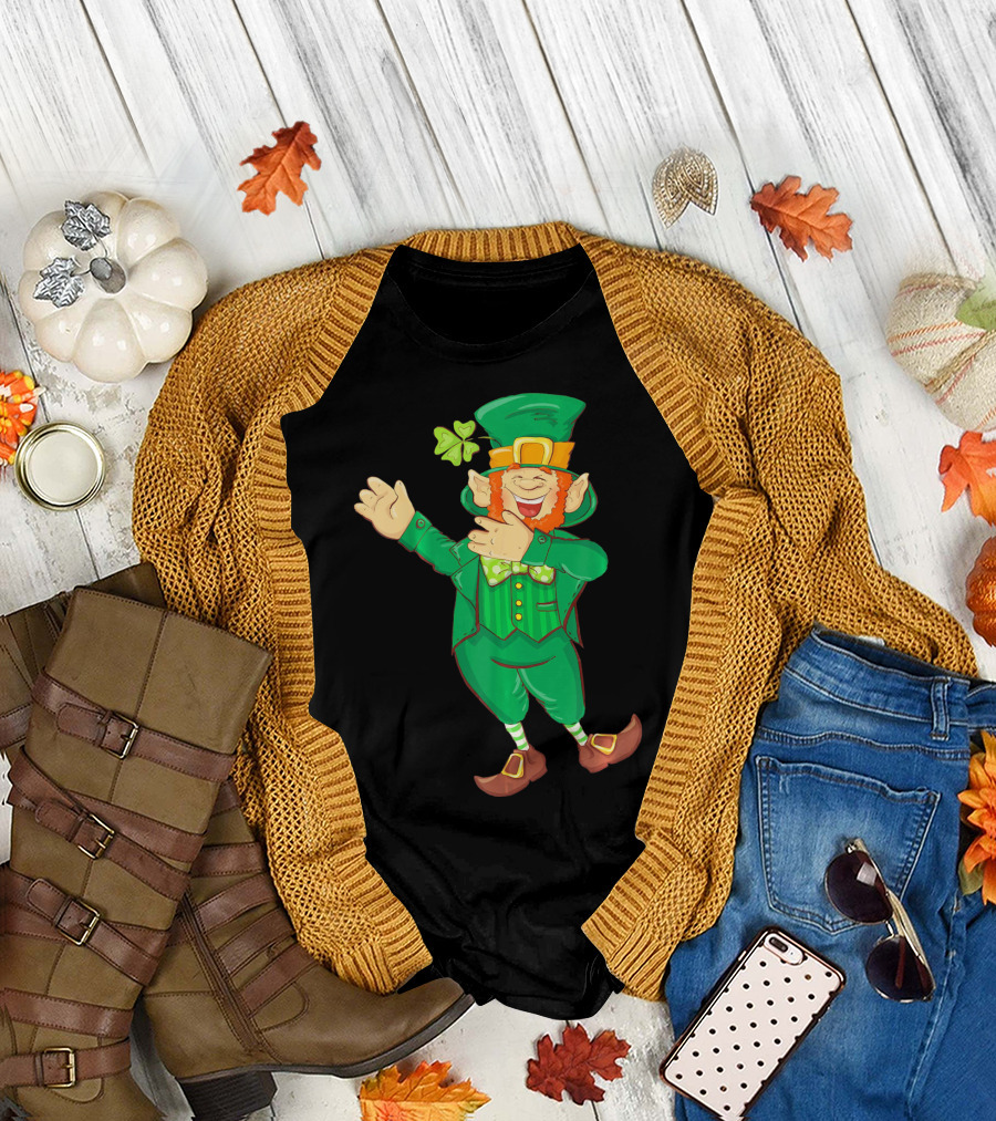 St Paddy Leprechaun Dabbing Dance Saint Clover Green T-Shirt