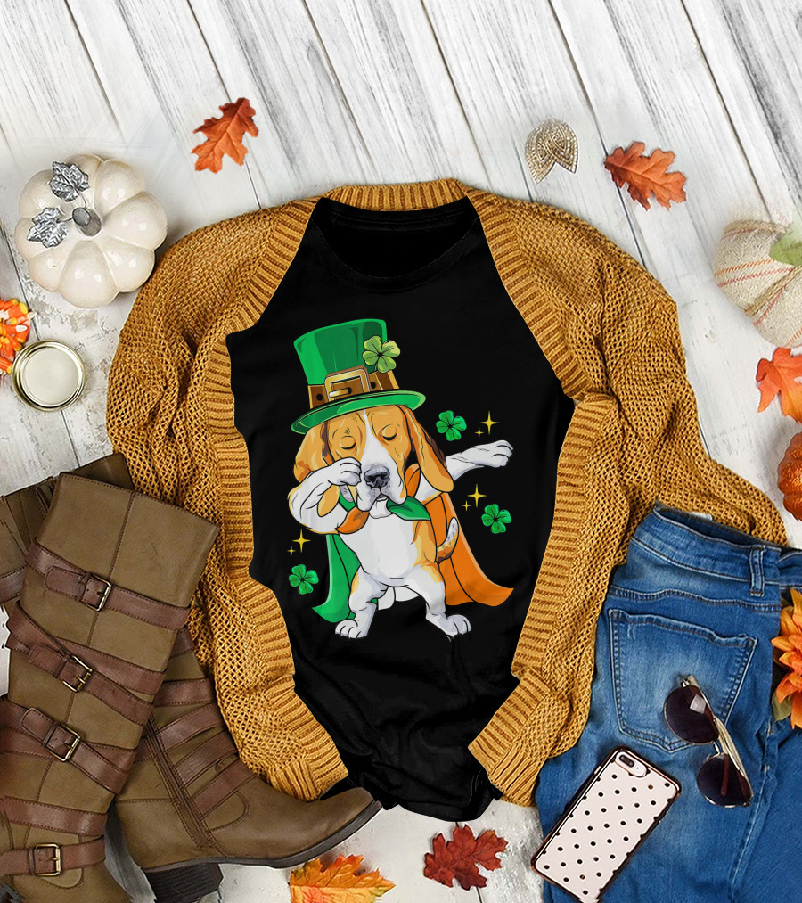 Beagle Dabbing Leprechaun St Patricks Day Shamrocks T-Shirt