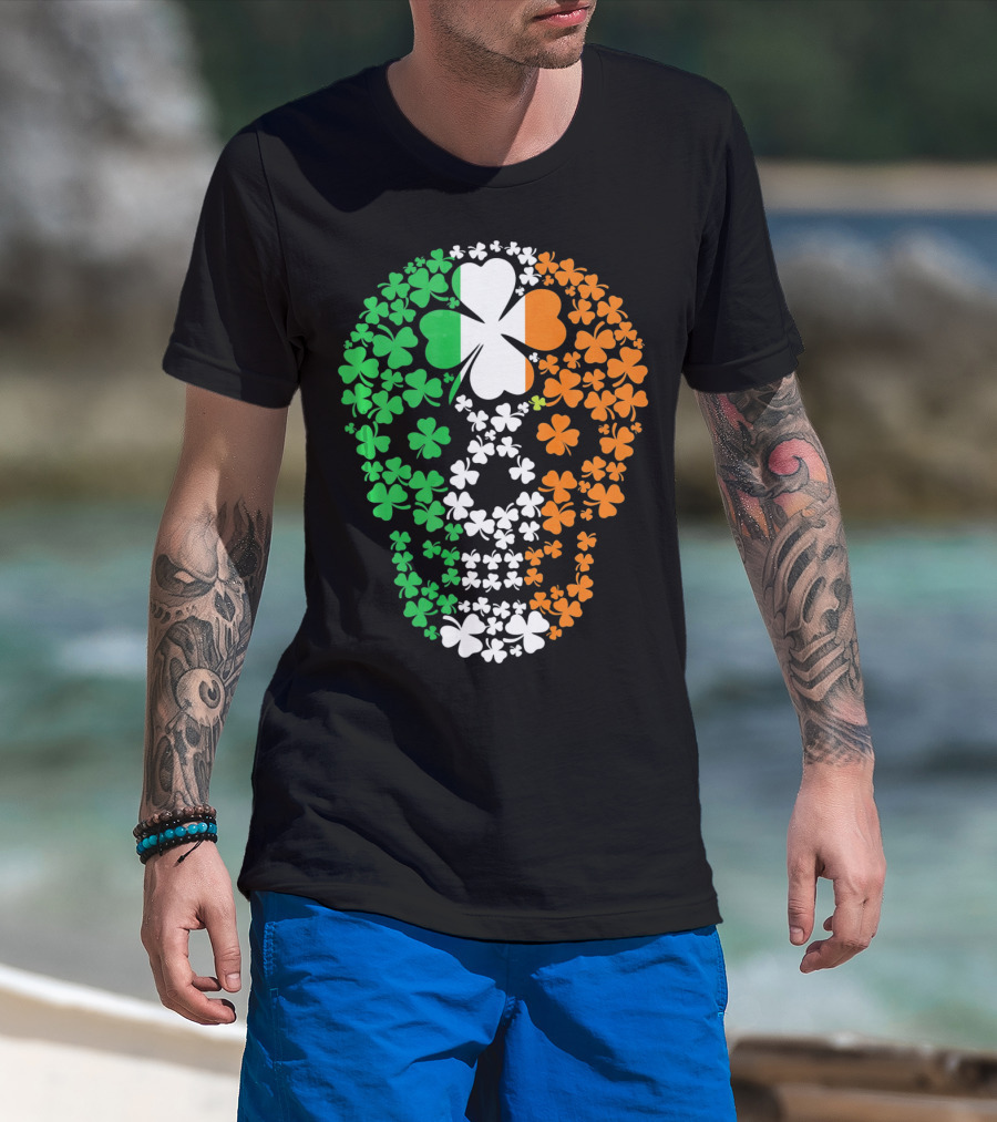 Vintage Shamrock Skull Ireland St Patrick's Day T-Shirt