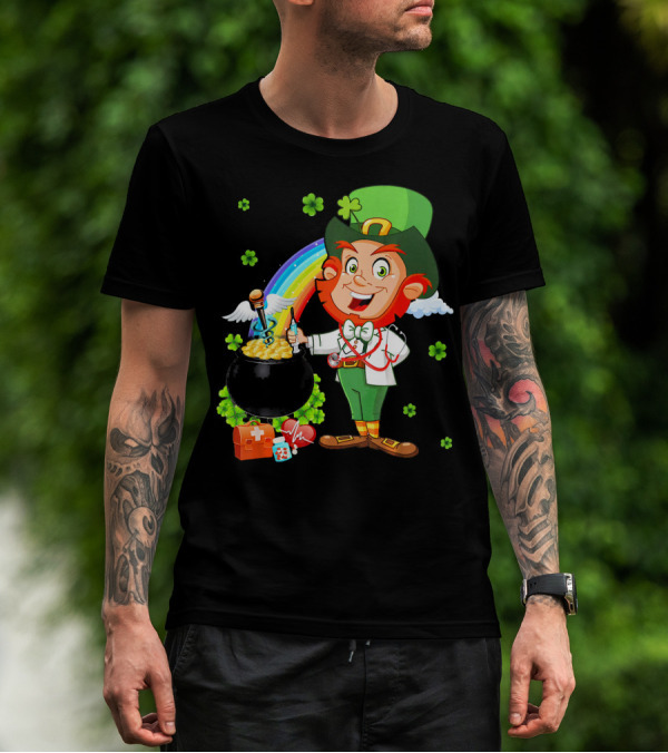 Lucky Medical Scrub Nurse Doctor Leprechaun With Pot Of Gold And Rainbow T-Shirt