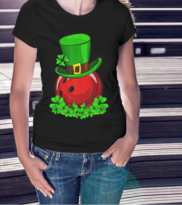 Leprechaun Hat Bowling Shamrock St Patrick's Day T-Shirt