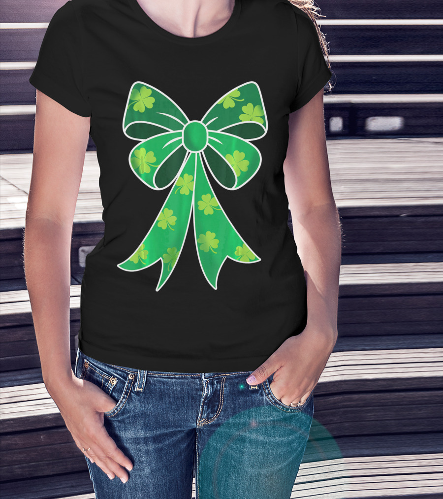 Cute Girls Irish Shamrock Bow T-Shirt