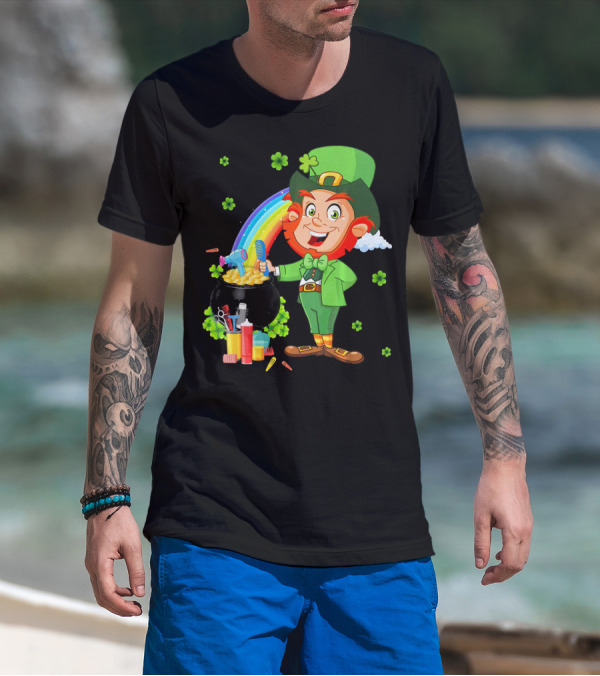Medical Scrub Hairstylist Leprechaun Pat With Rainbow And Pot Of Gold Barber Tools T-Shirt
