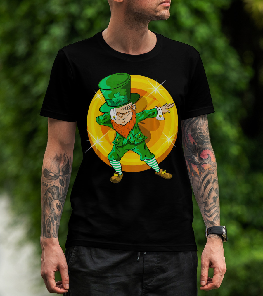 Dabbing Leprechaun With Gold Coin St Pat T-Shirt