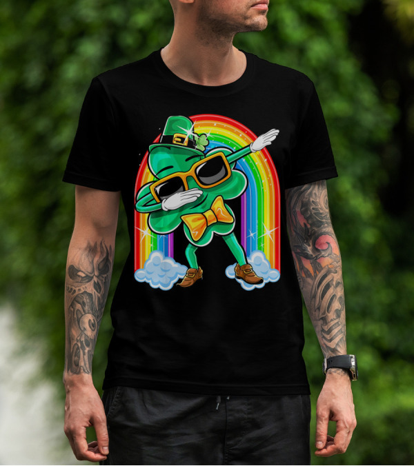 Dabbing St. Patricks Day Shamrock Leprechaun With Rainbow T-Shirt
