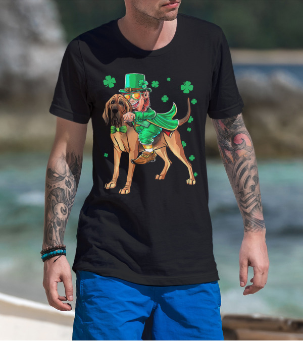 Leprechaun Riding Bloodhound Shamrock St. Patrick's Day T-Shirt