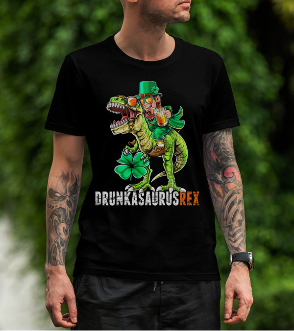Drunkasaurus Rex St. Patrick's Day Leprechaun Dinosaur Fun T-Shirt
