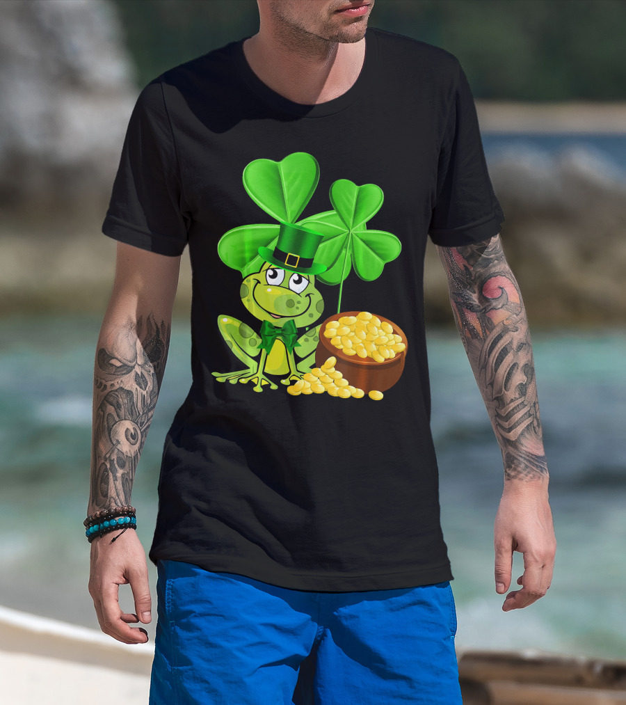 Leprechaun Frog St. Patrick's Day Shamrock Gold Coins T-Shirt