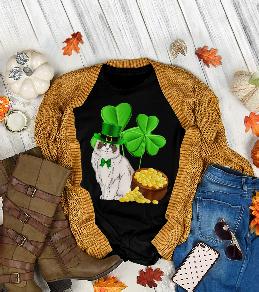 Himalayan Cat St Patricks Day Leprechaun Shamrocks and Gold Coins T-Shirt
