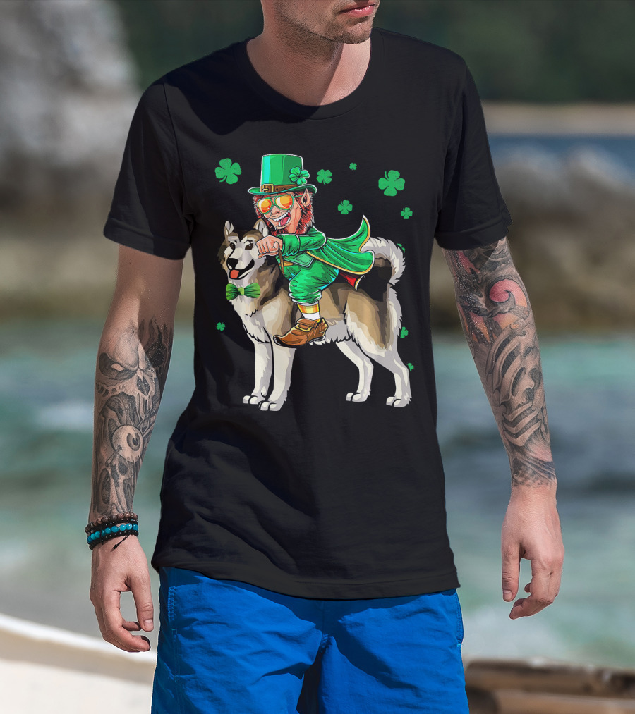 Leprechaun Riding Alaskan Malamute With Shamrocks T-Shirt