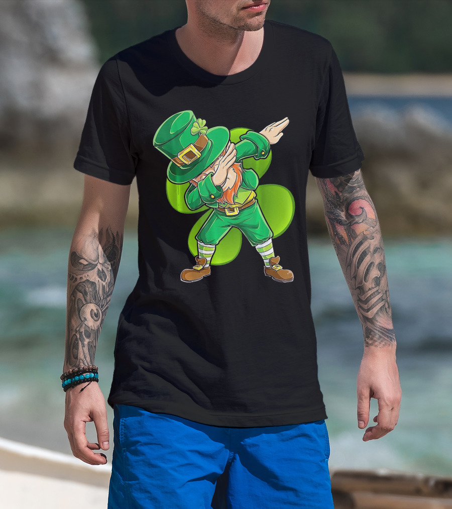 Dabbing Leprechaun Shamrock Dance St. Patrick's Day T-Shirt