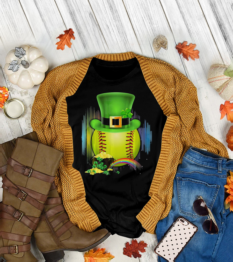 Leprechaun Softball St. Patrick's Day Coin Rainbow T-Shirt