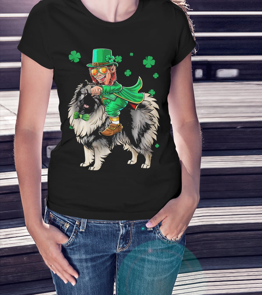 Leprechaun Riding Keeshond With Shamrocks For St. Patrick's Day T-Shirt