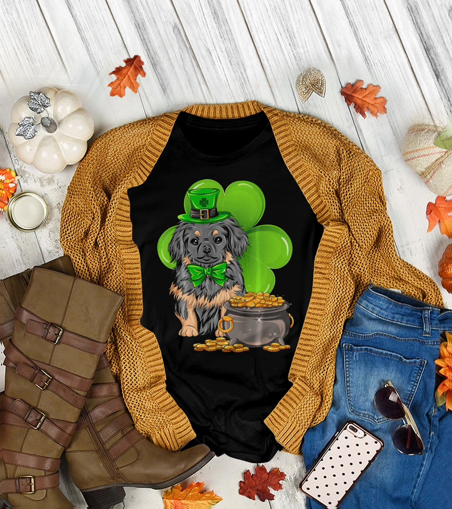 Pekingese St Patricks Day Leprechaun Dog Clover Hat Pot of Gold T-Shirt