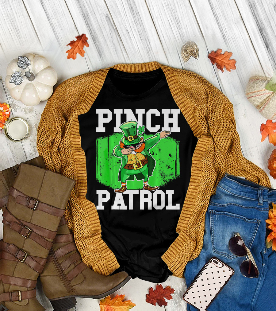 Pinch Patrol St Patrick Dabbing Leprechaun T-Shirt