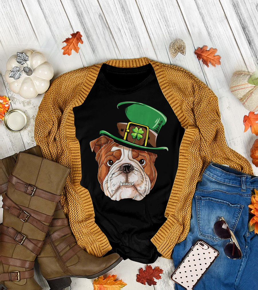 English Bulldog St. Patrick's Day Hat T-Shirt