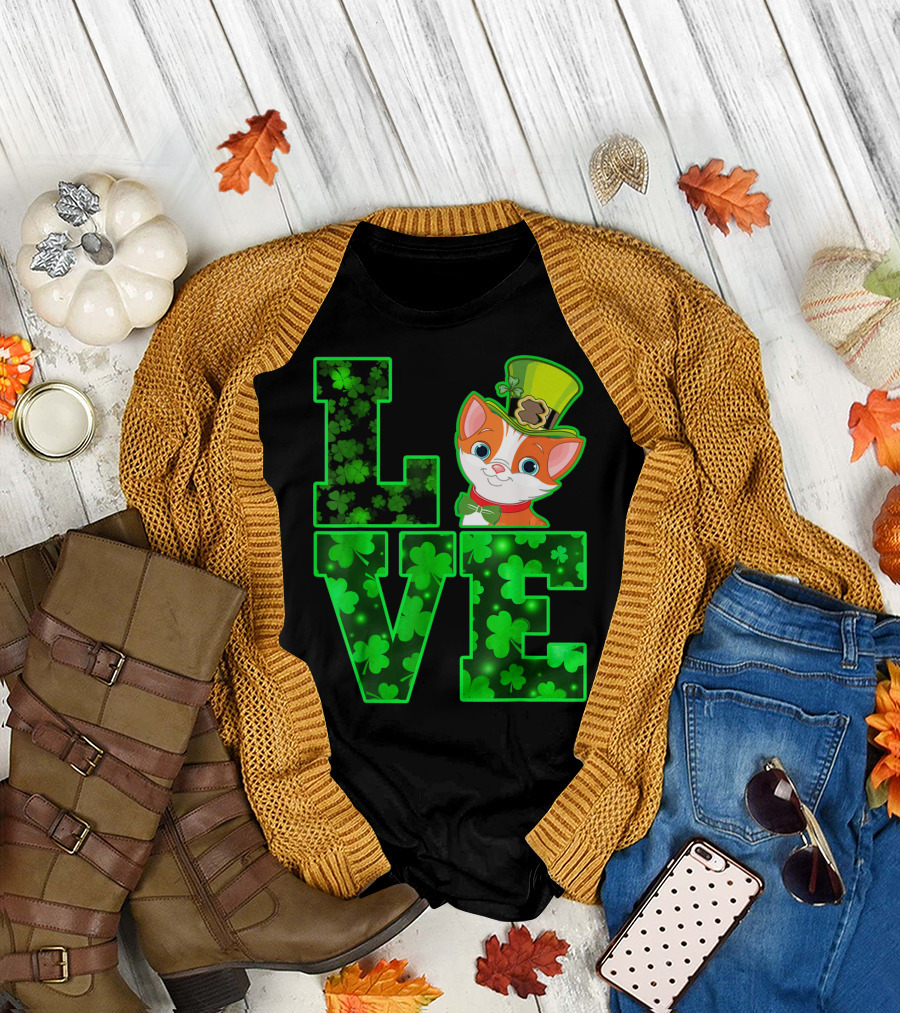 LOVE CAT Shamrock Leprechaun Hat Bow Tie T-Shirt