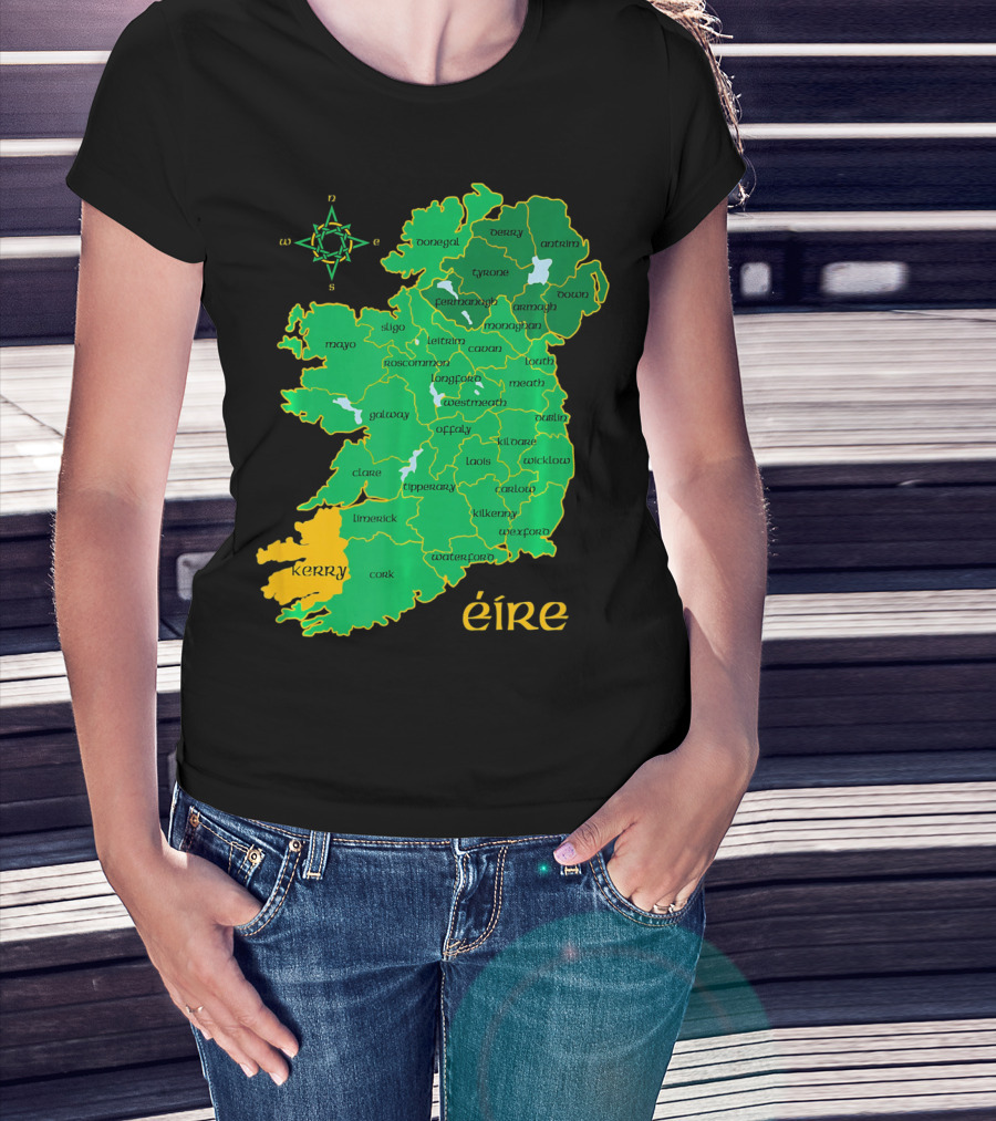Kerry Ireland Éire Irish County Map Éire With Compass Rose T-Shirt