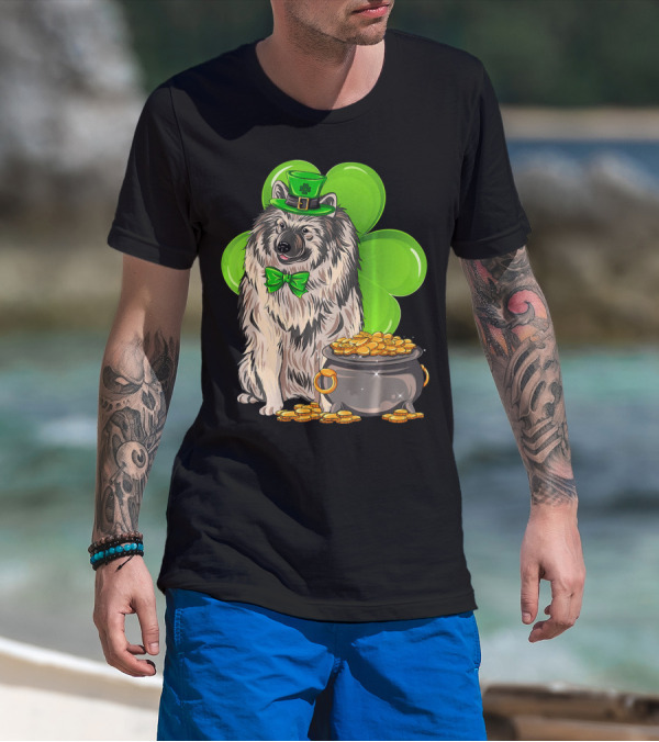 Keeshond St Patricks Day Leprechaun Dog Clover Pot Of Gold T-Shirt