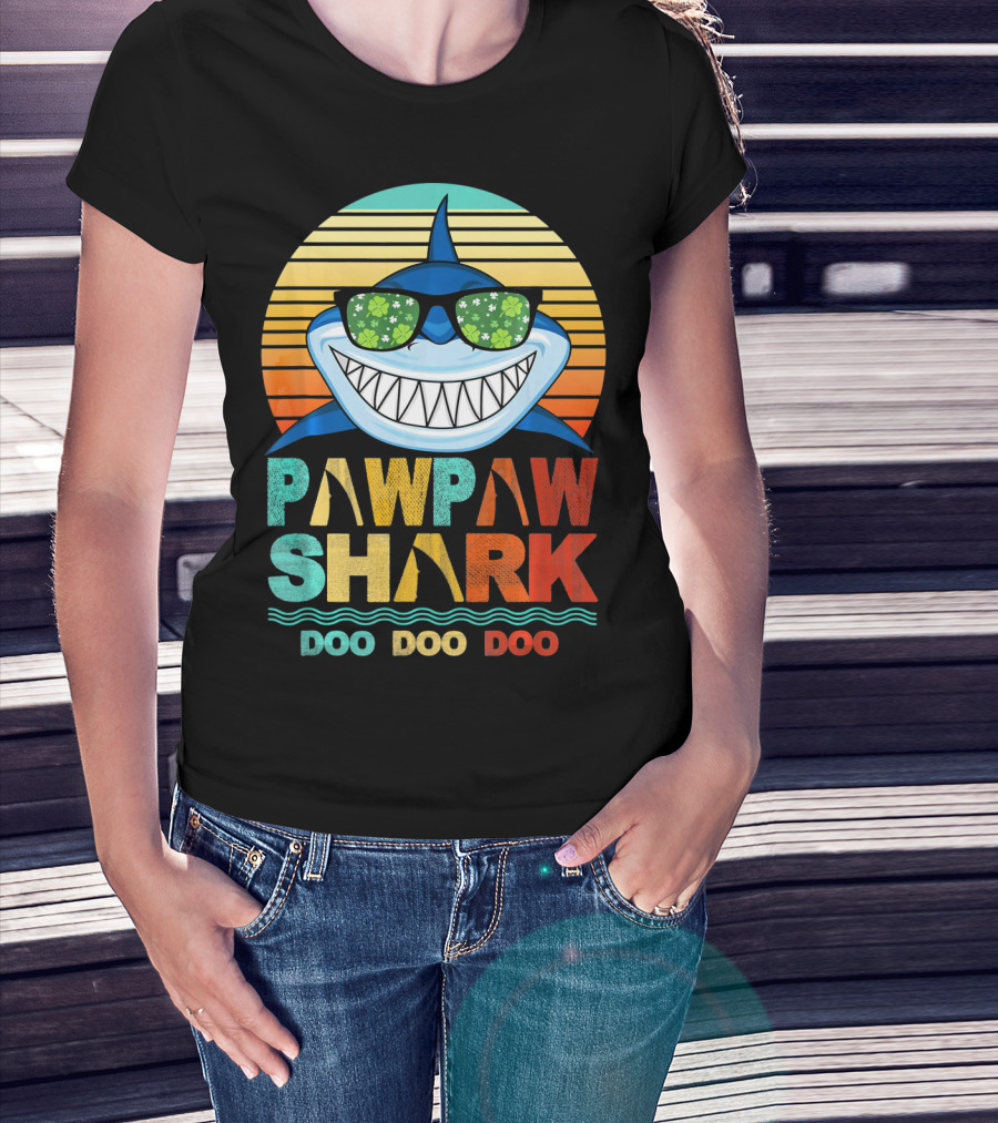 Pawpaw Shark Doo Doo Doo Sunglasses Retro Sunburst T-Shirt