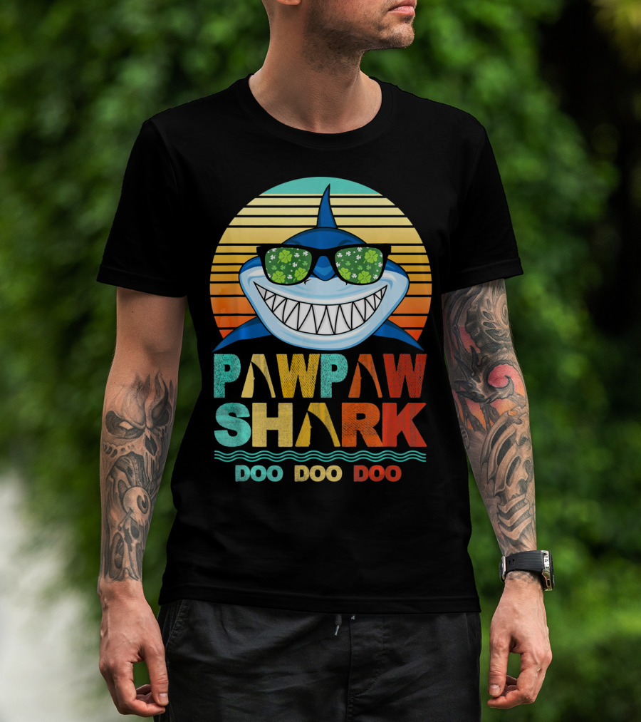 Pawpaw Shark Doo Doo Doo Sunglasses Retro Sunburst T-Shirt