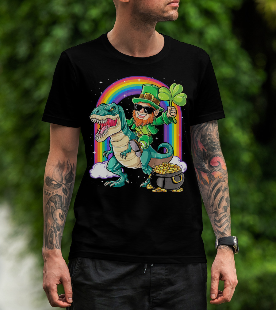 Leprechaun Riding Dinosaur T-Rex Shamrock Rainbow Pot Of Gold St Pat's Day T-Shirt