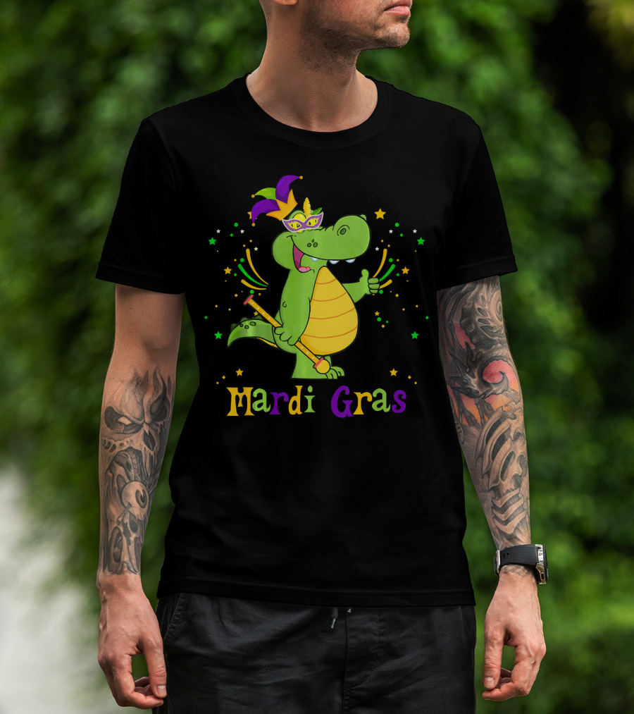 Mardi Gras Alligator With Mask And Star Accents T-Shirt