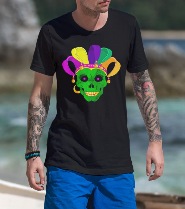 Skull Face Green Jester Hat Mardi Gras T-Shirt