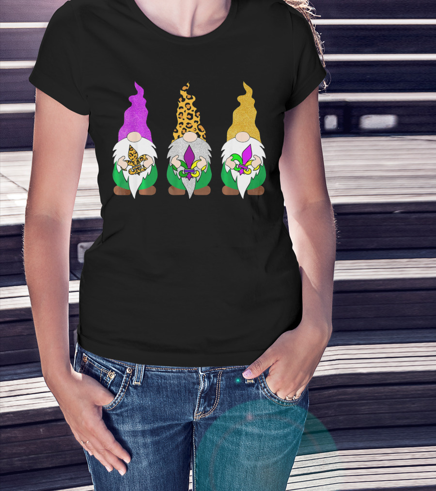 Mardi Gras Festival Colors Glitter Leopard Pattern Gnomes With Fleur-de-Lis T-Shirt